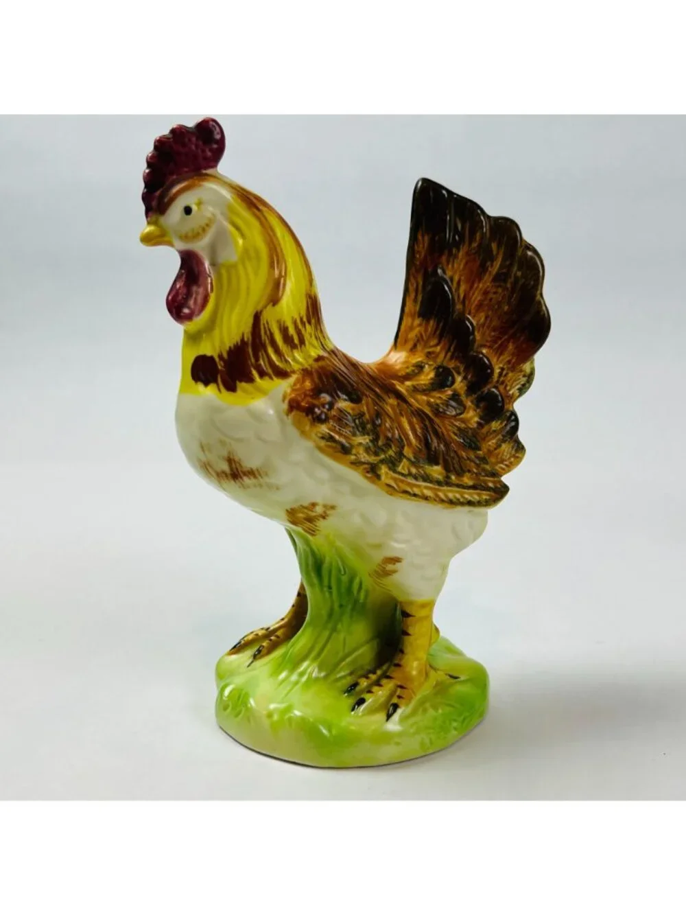 Vintage Rooster Figurine Pair Hand Painted Ceramic Farmhouse Kitchen Decor Japan